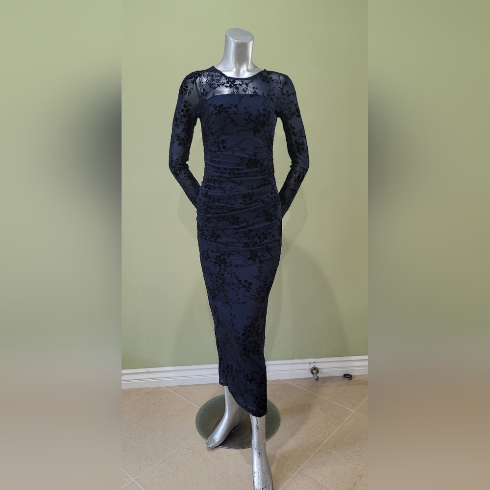 Elegant Navy Floral Dress